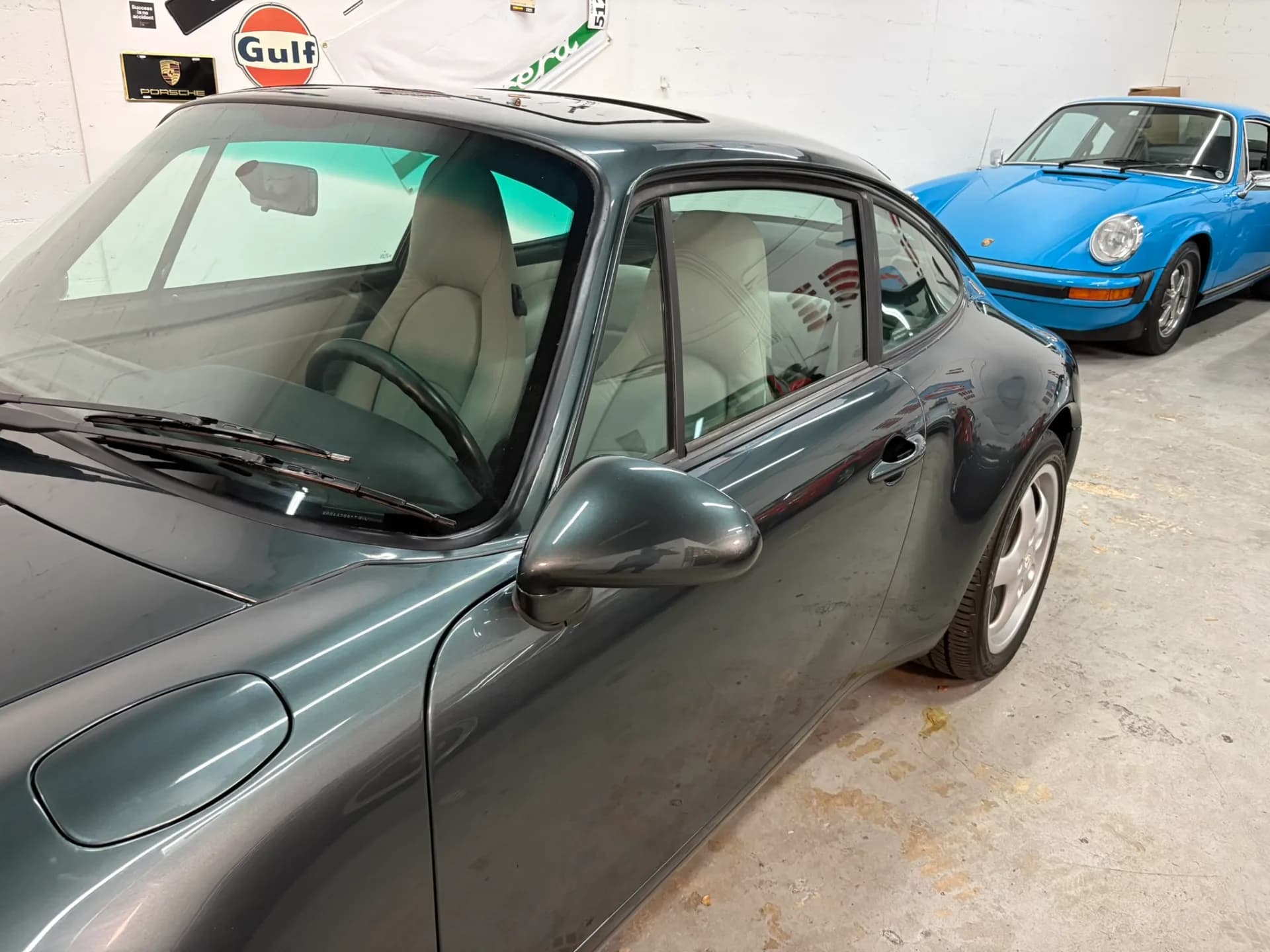 1996 Porsche 911 Carrera - Image 27