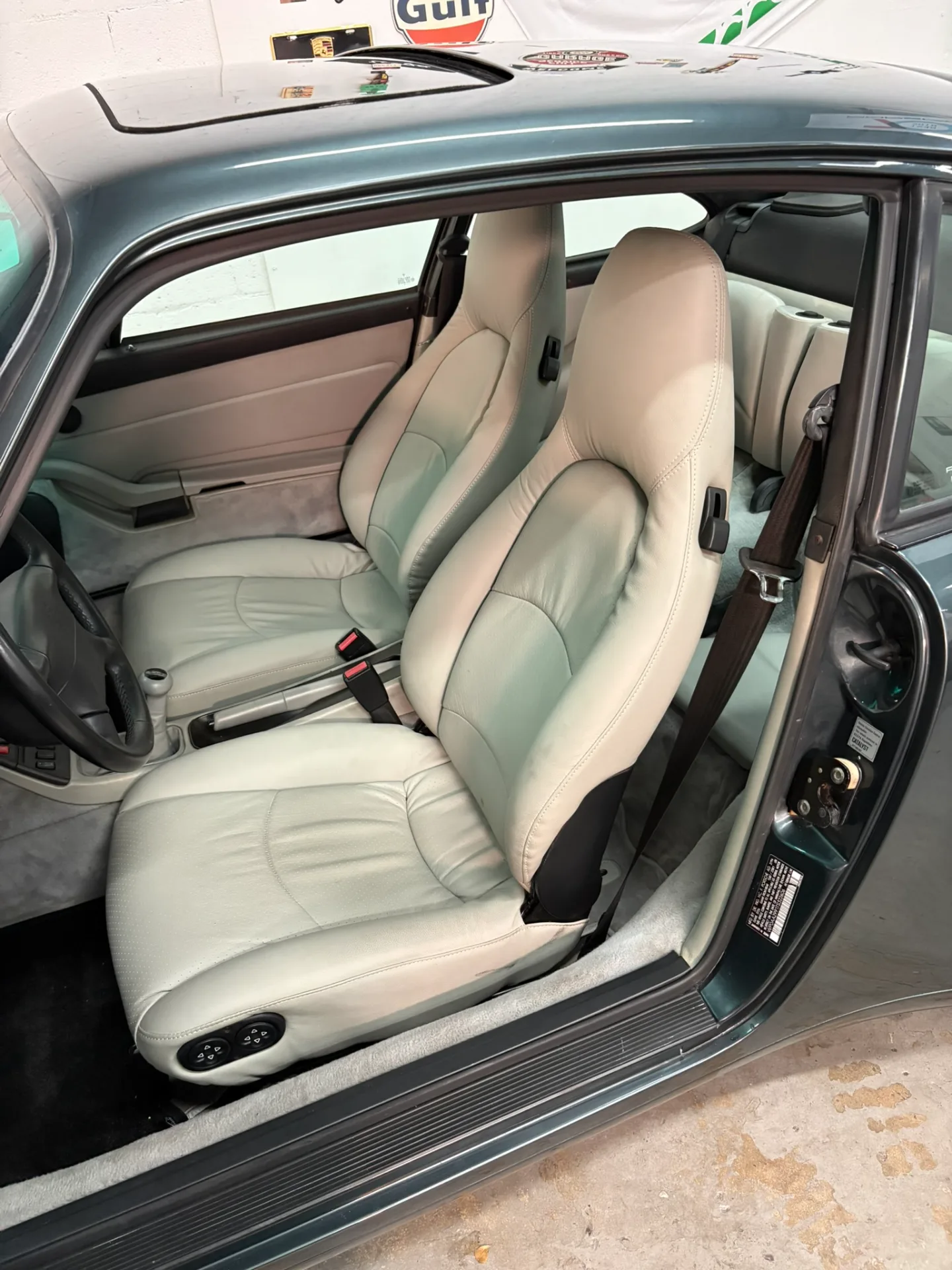 1996 Porsche 911 Carrera - Image 43