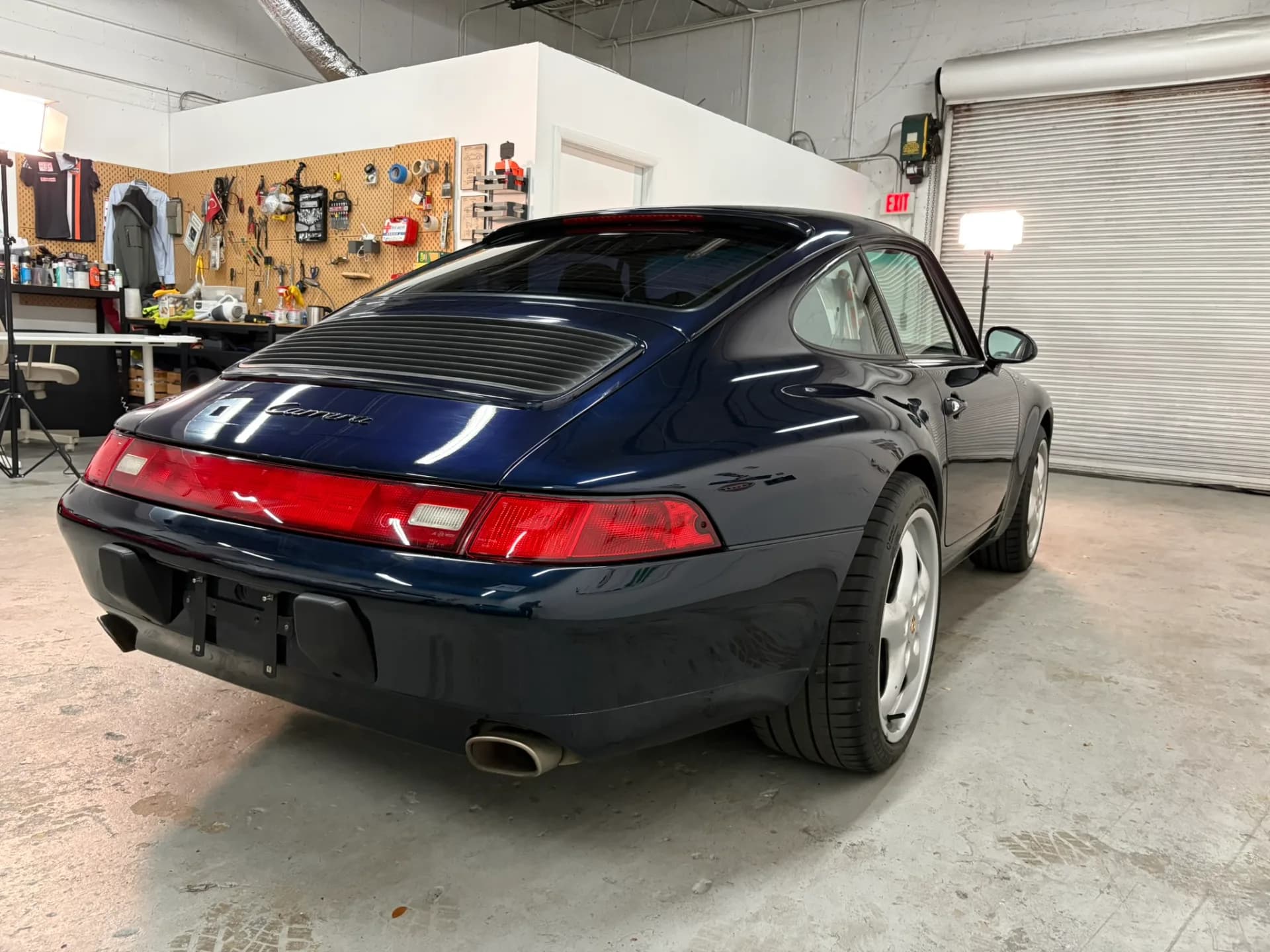 1996 Porsche 911 Carrera - Image 20
