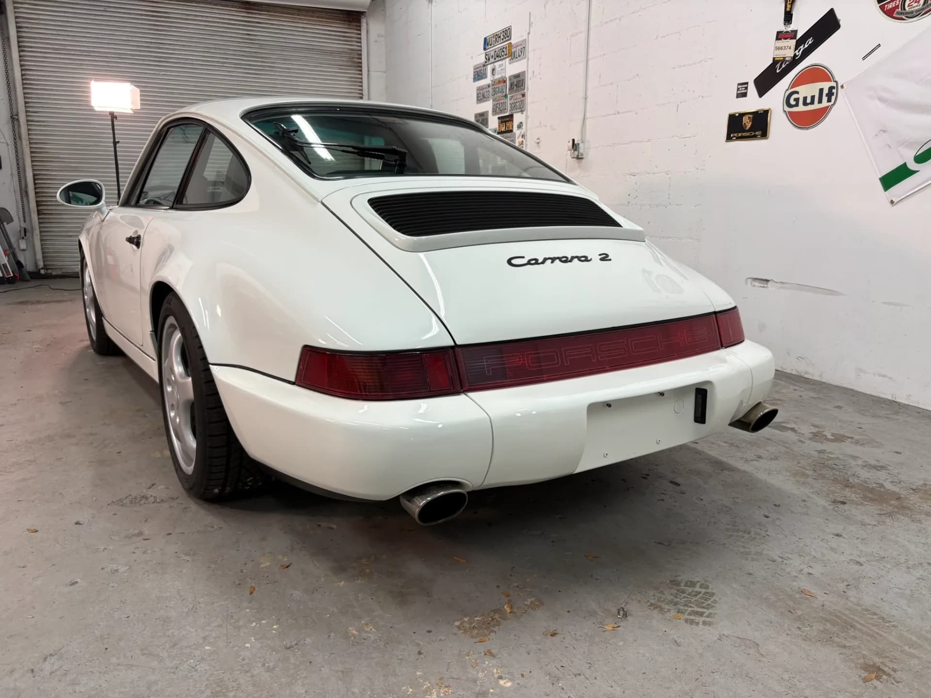 1991 Porsche 911 Carrera 2 - Image 12
