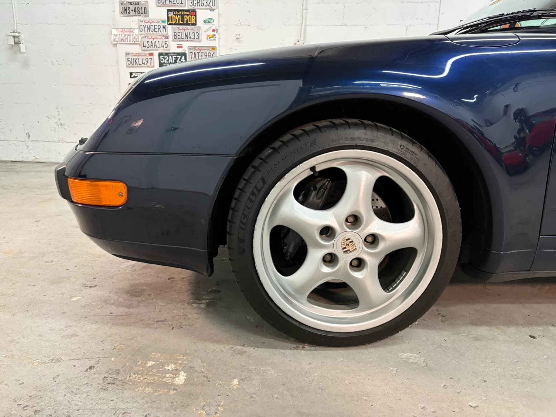 1996 Porsche 911 Carrera - Image 42