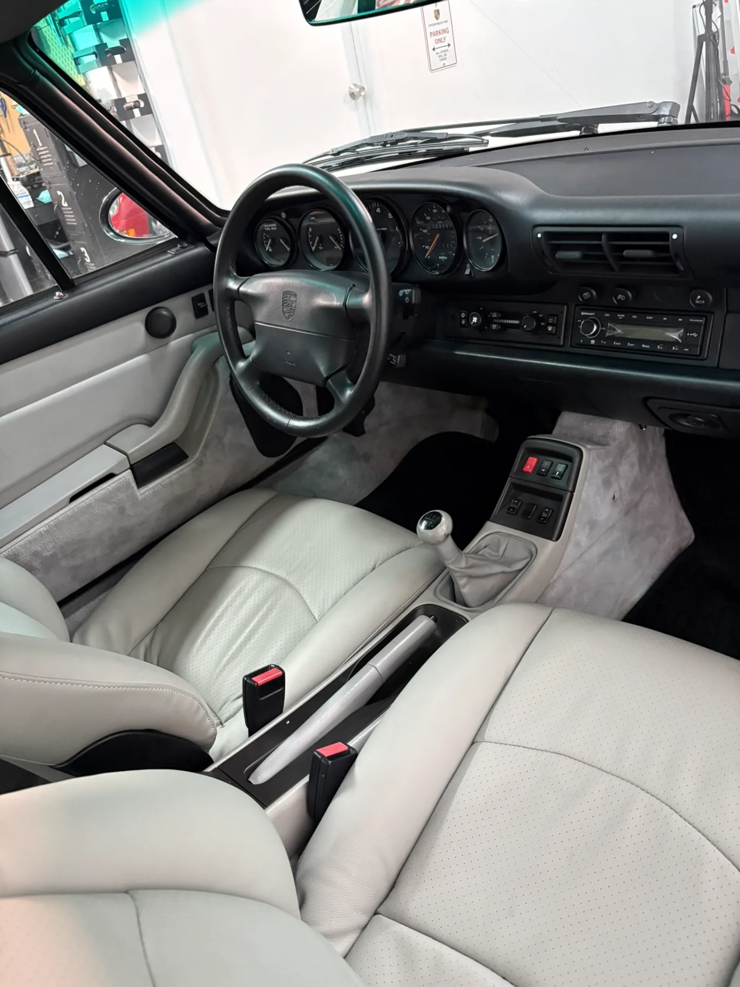 1996 Porsche 911 Carrera - Image 57