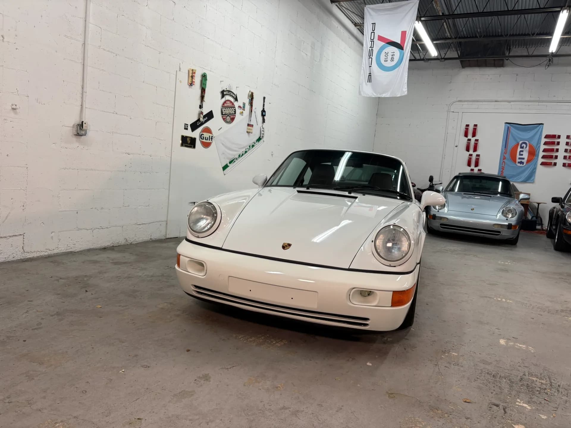 1991 Porsche 911 Carrera 2 - Image 2