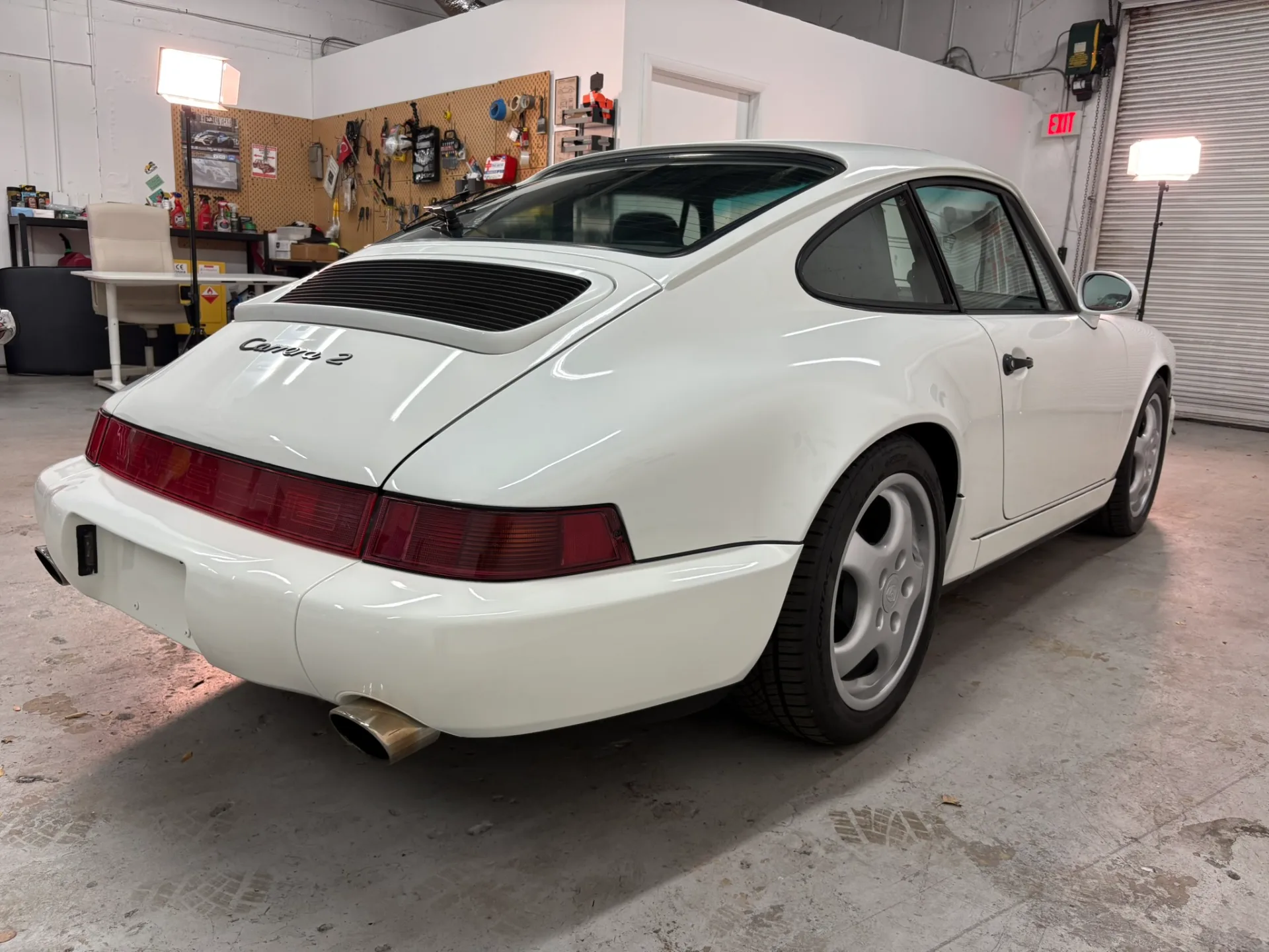 1991 Porsche 911 Carrera 2 - Image 15