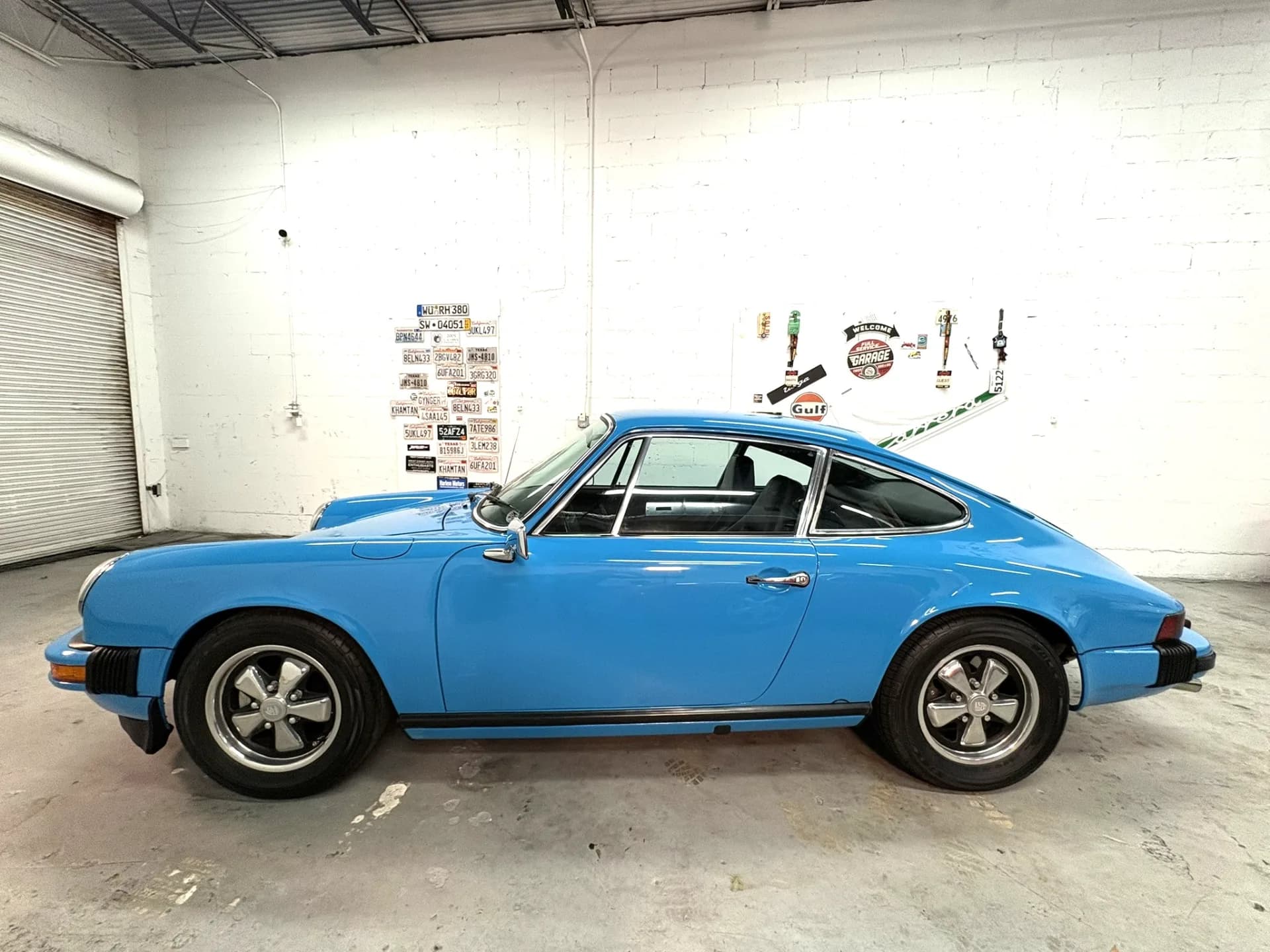 1974 Porsche 911 Coupe - Image 9