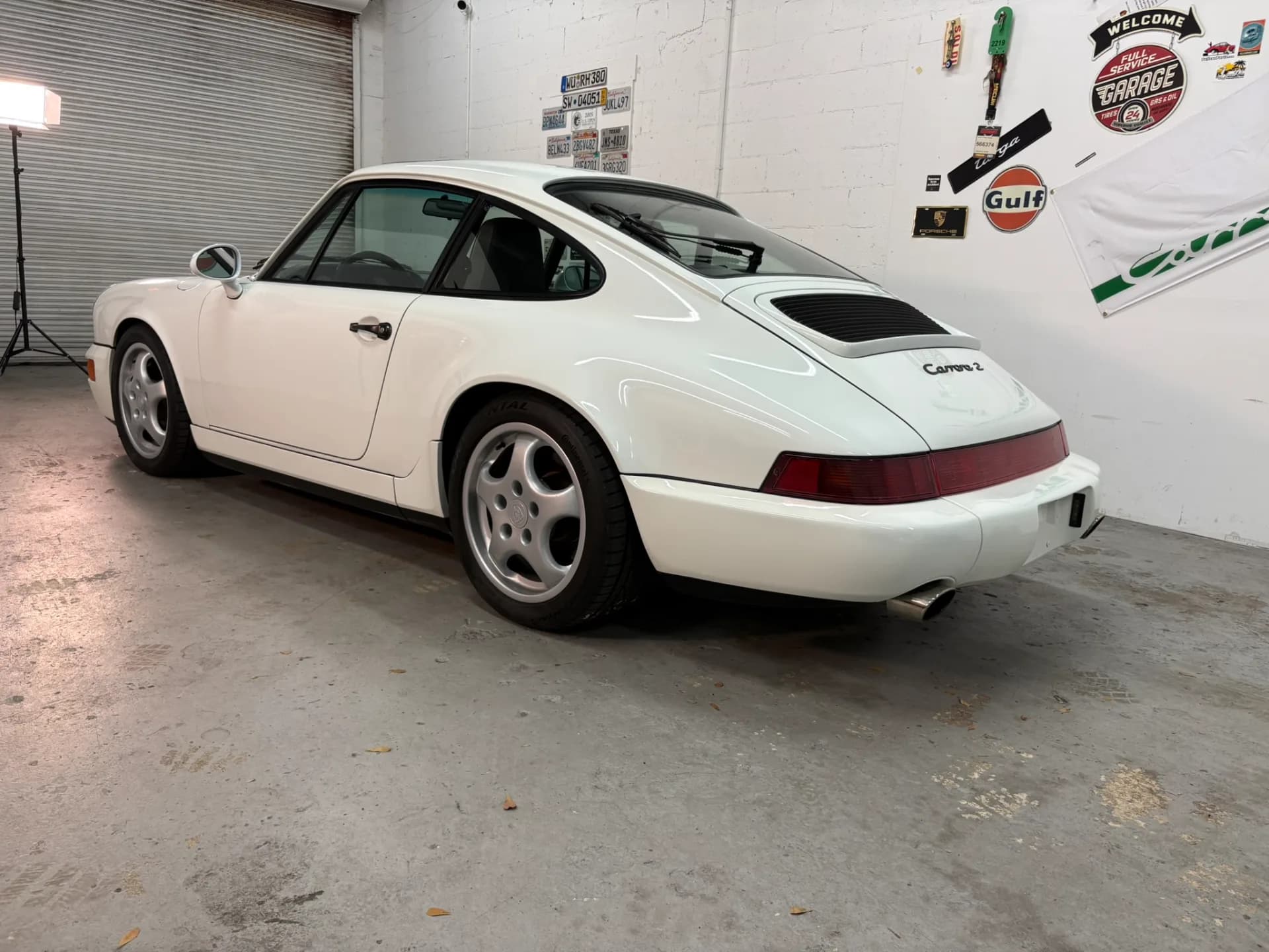 1991 Porsche 911 Carrera 2 - Image 10