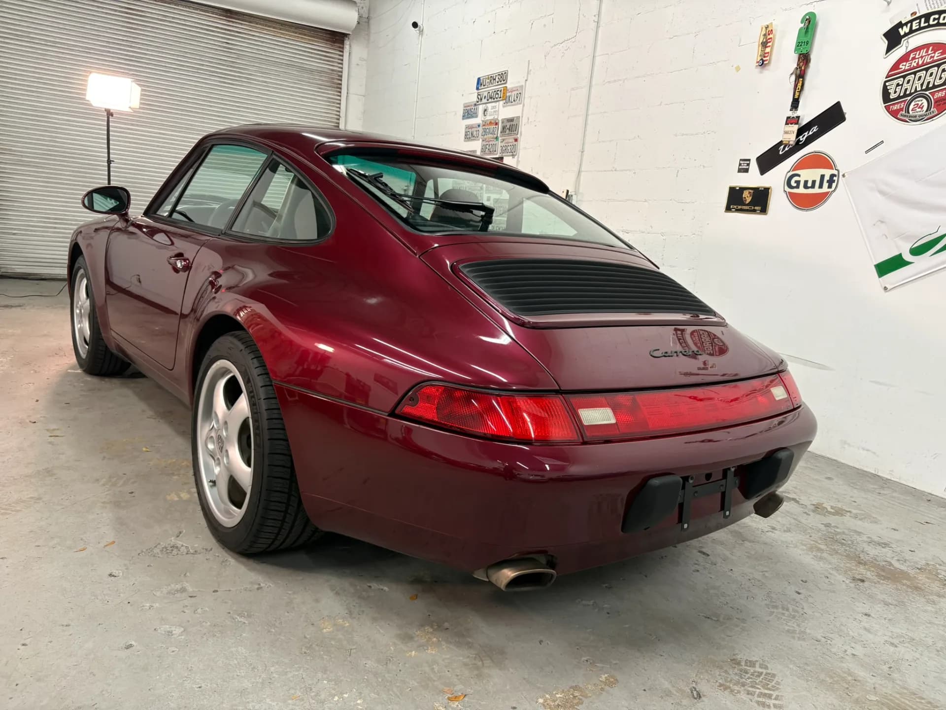 1997 Porsche 911 Carrera - Image 13