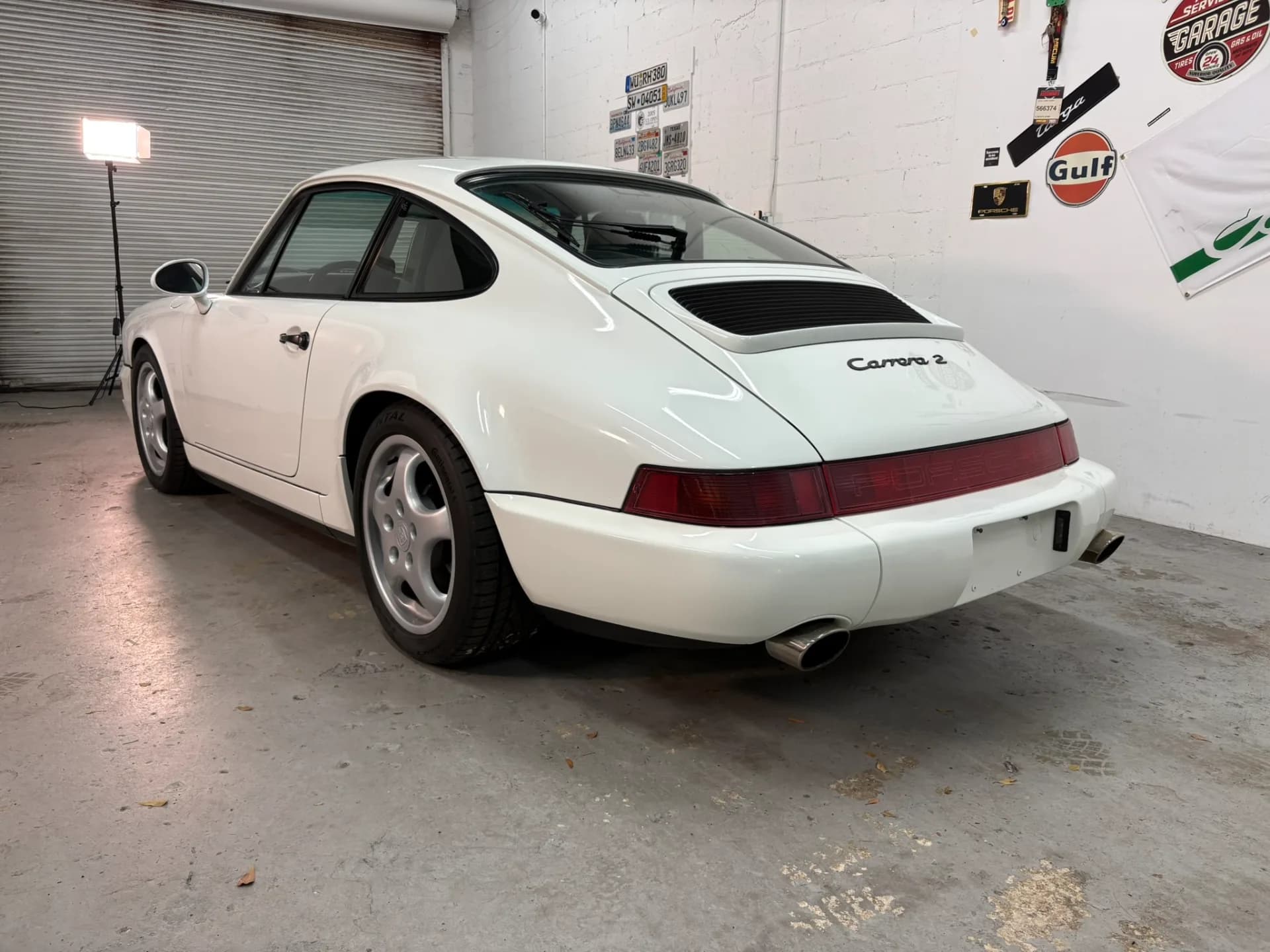 1991 Porsche 911 Carrera 2 - Image 11