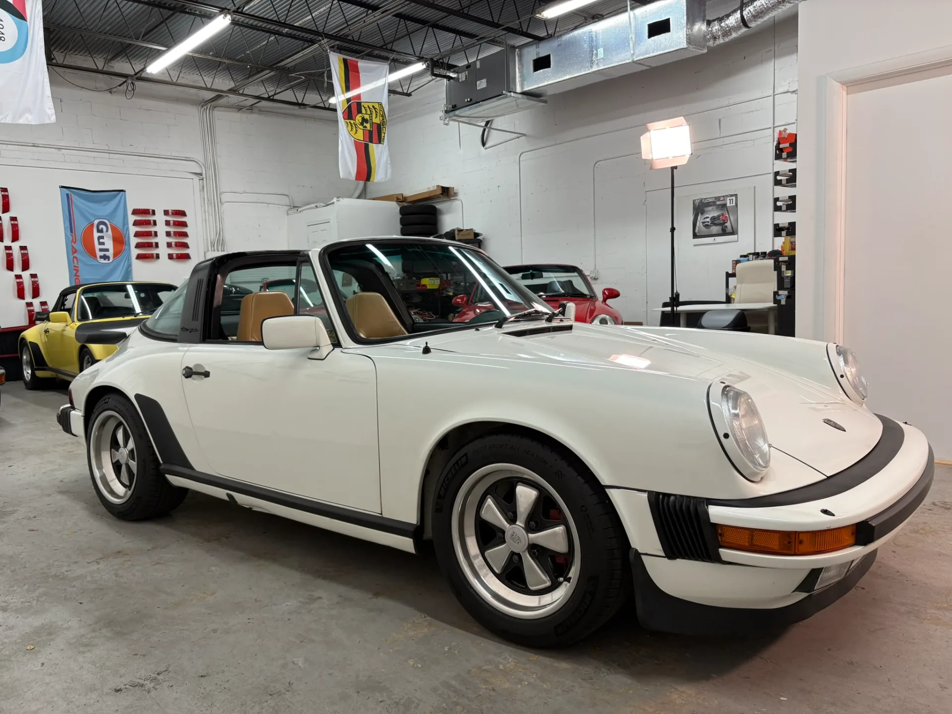 1984 Porsche 911 Targa