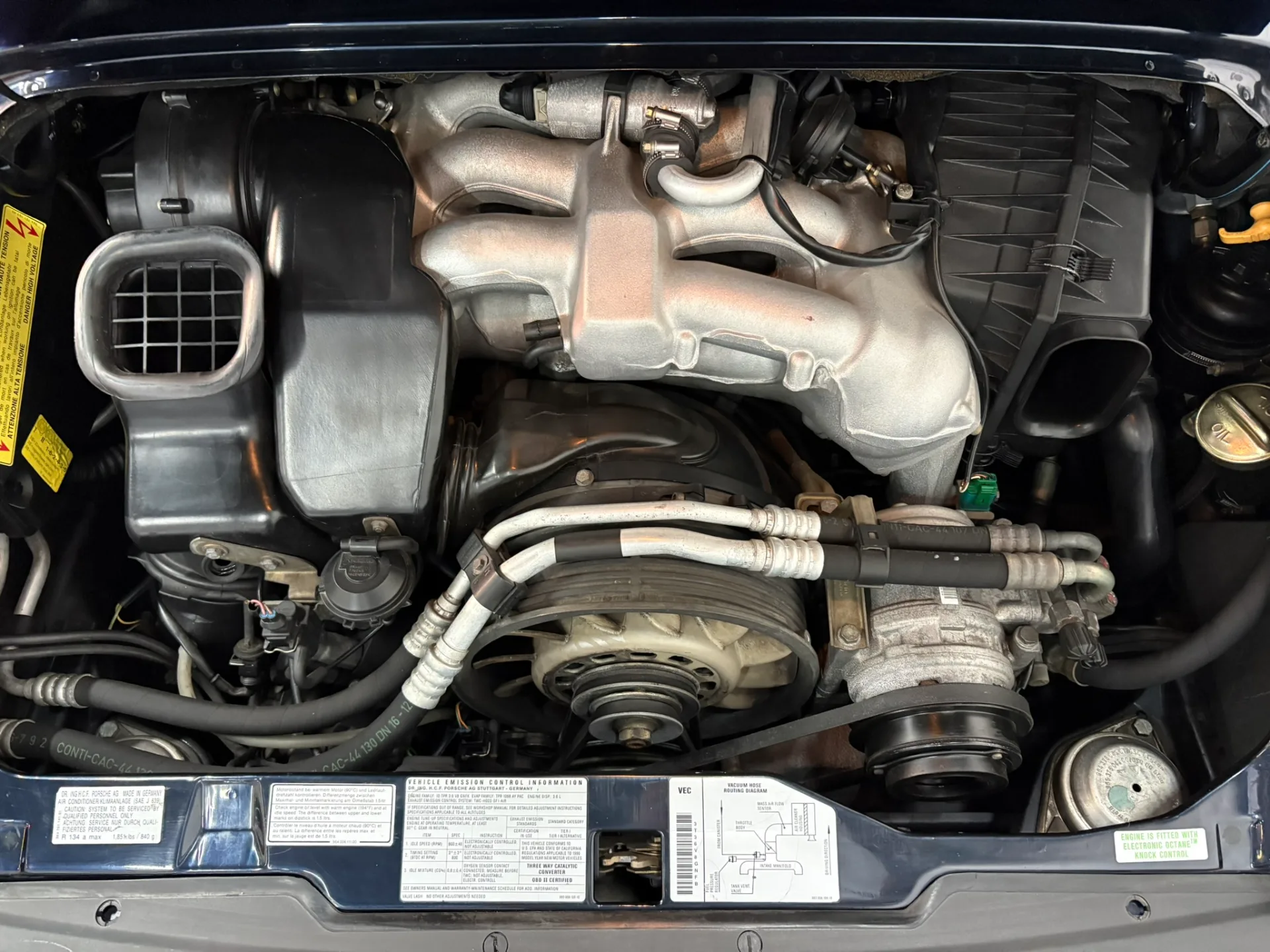 1996 Porsche 911 Carrera - Image 67