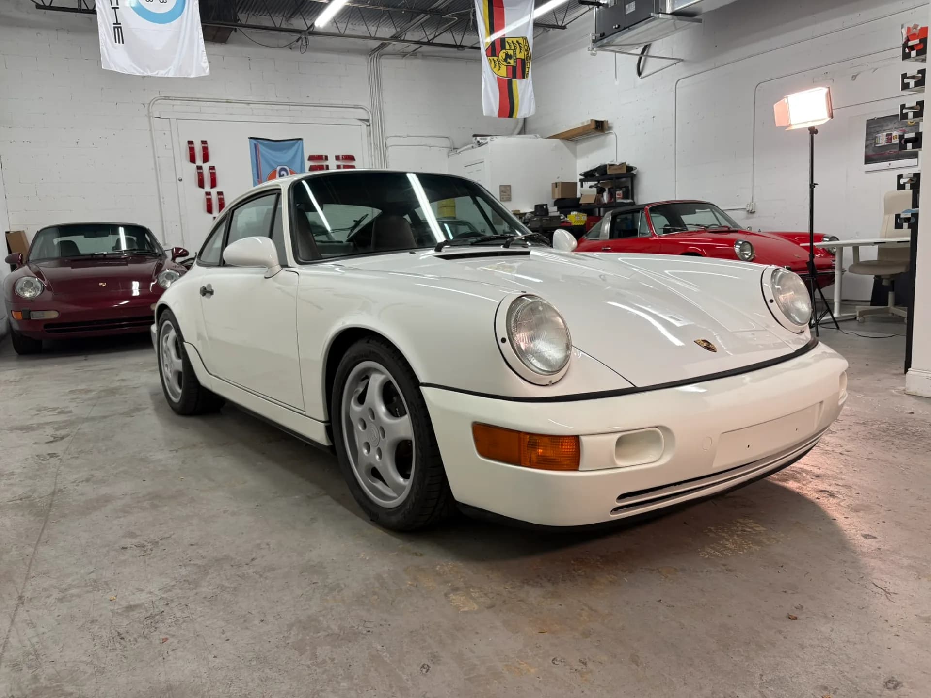 1991 Porsche 911 Carrera 2 - Image 20