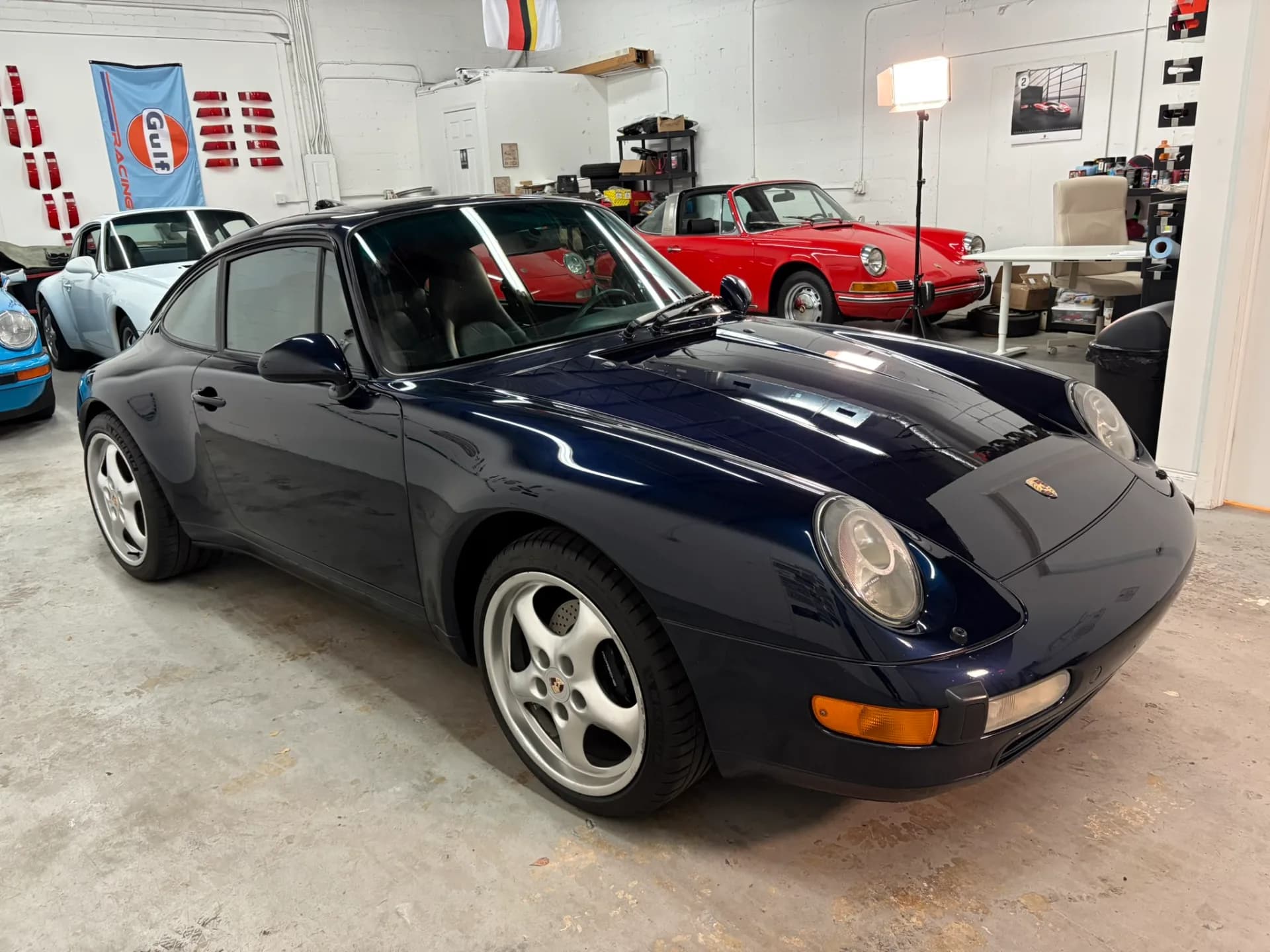 1996 Porsche 911 Carrera - Image 29