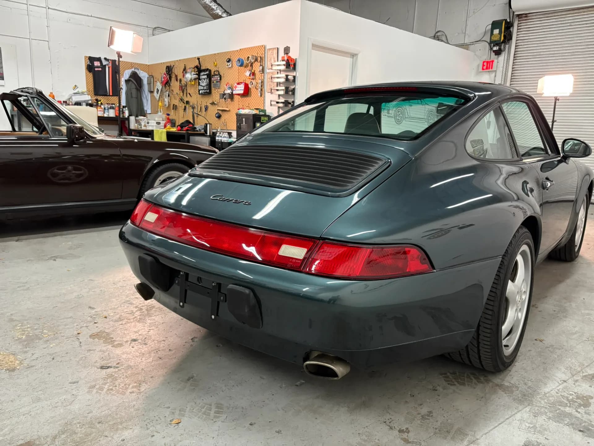1996 Porsche 911 Carrera - Image 15