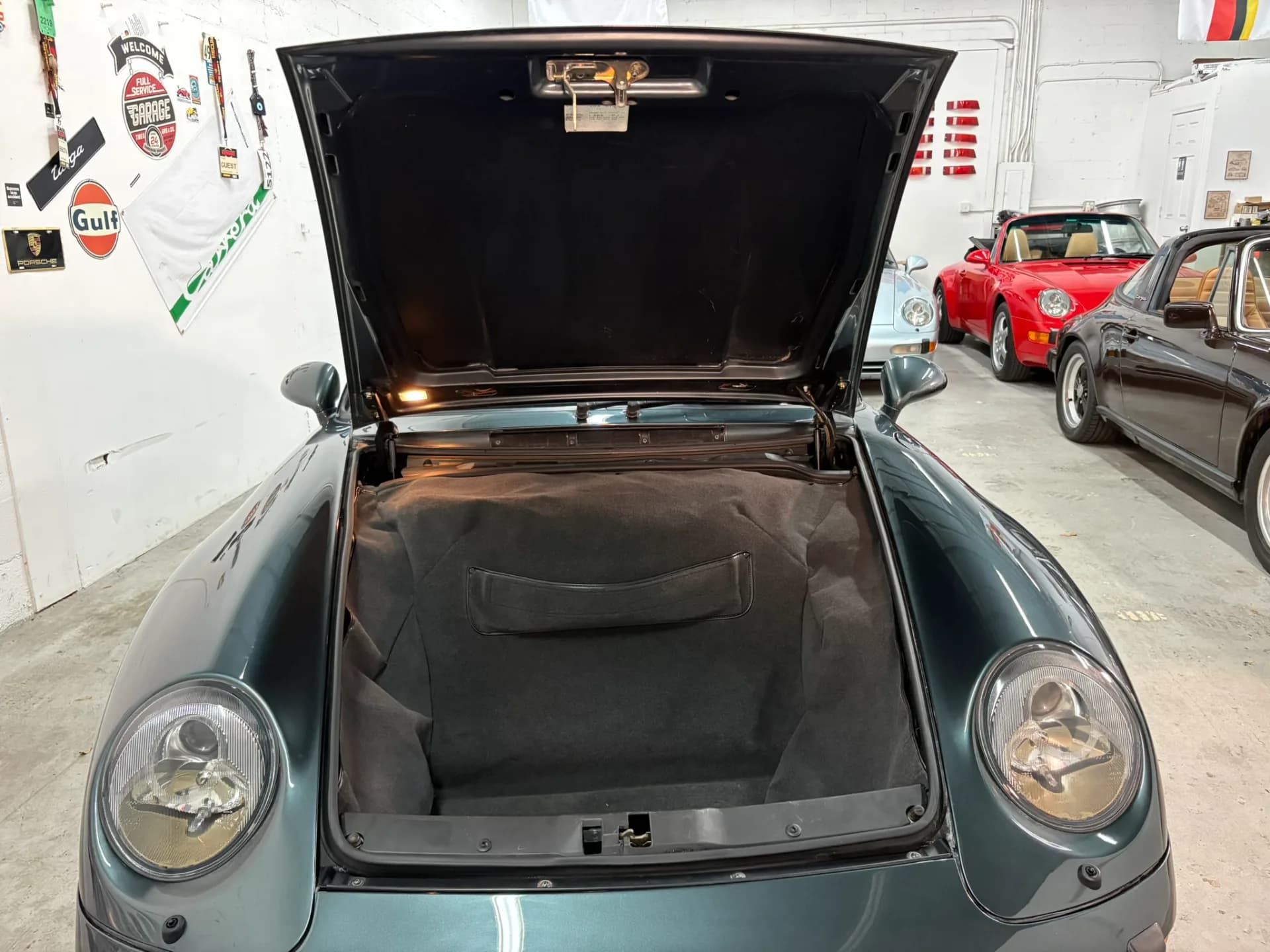 1996 Porsche 911 Carrera - Image 60