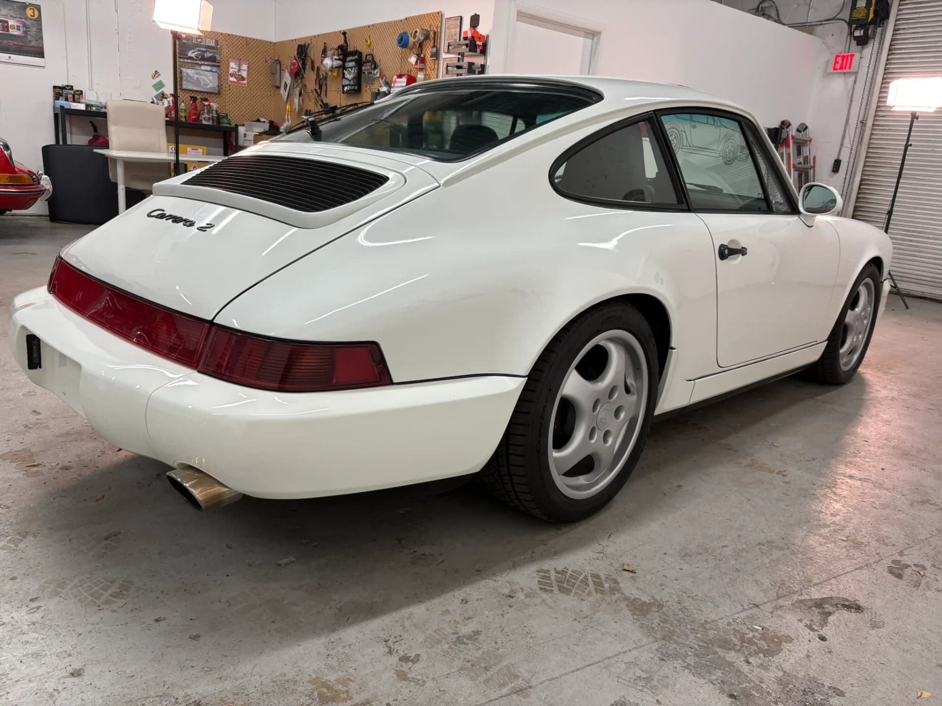 1991 Porsche 911 Carrera 2 - Image 16