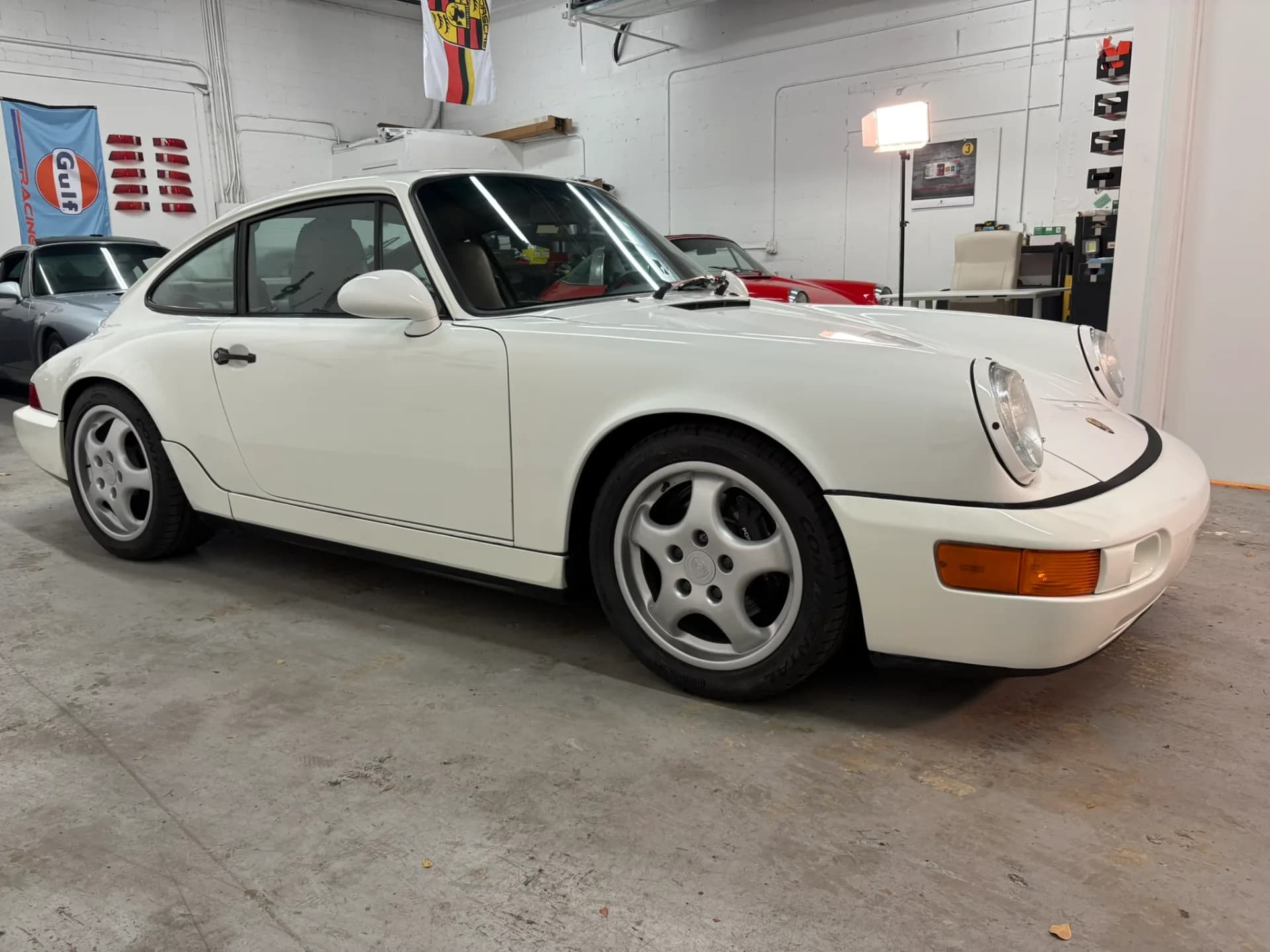 1991 Porsche 911 Carrera 2 - Image 17