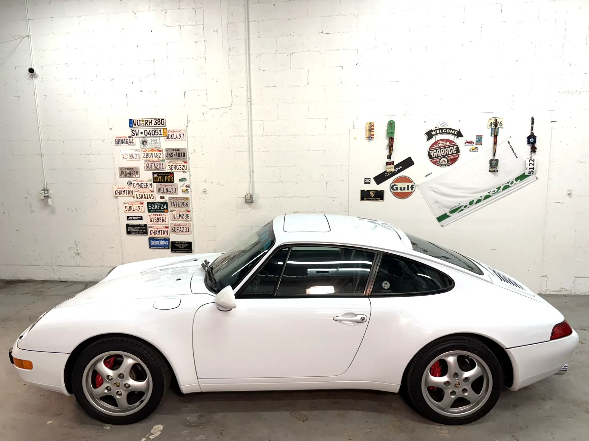 1997 Porsche 911 Carrera - Image 6